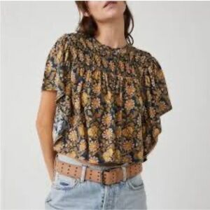 Free People navy and Yellow Printed Ruffled Up Top Floral Blouse sz M